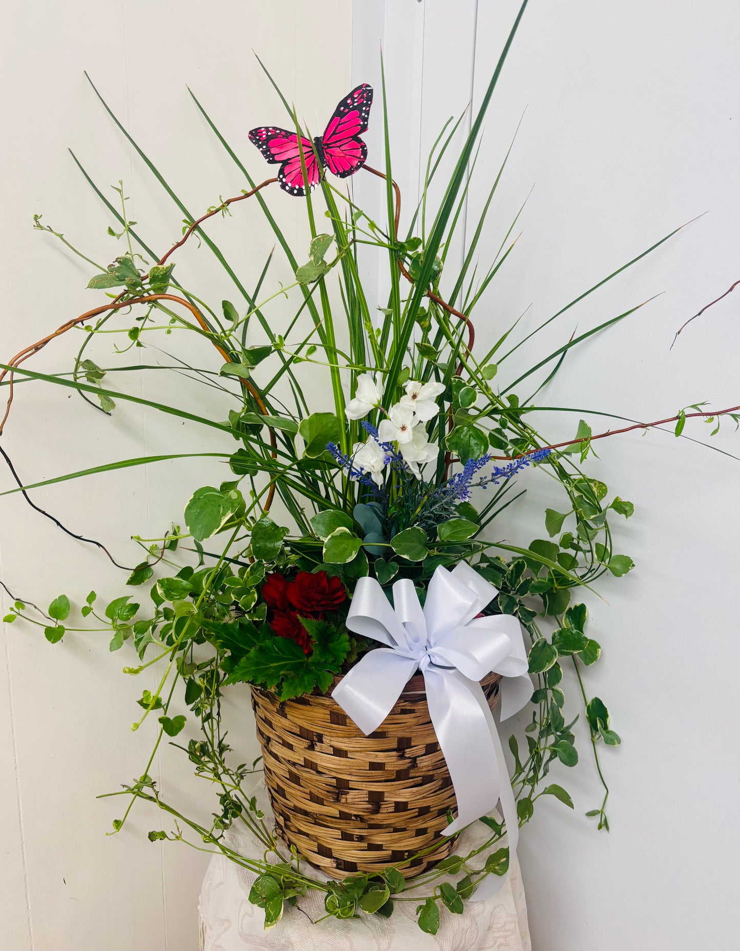 LARGE PLANTER GARDEN – Brea Florist, Brea CA
