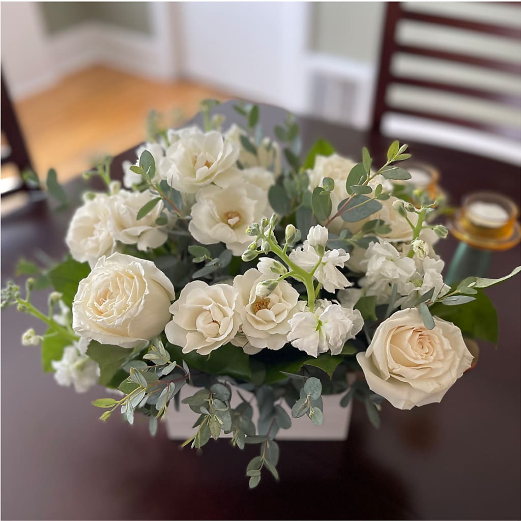 Fresh Linen Box Bouquet – Brea Florist, Brea CA
