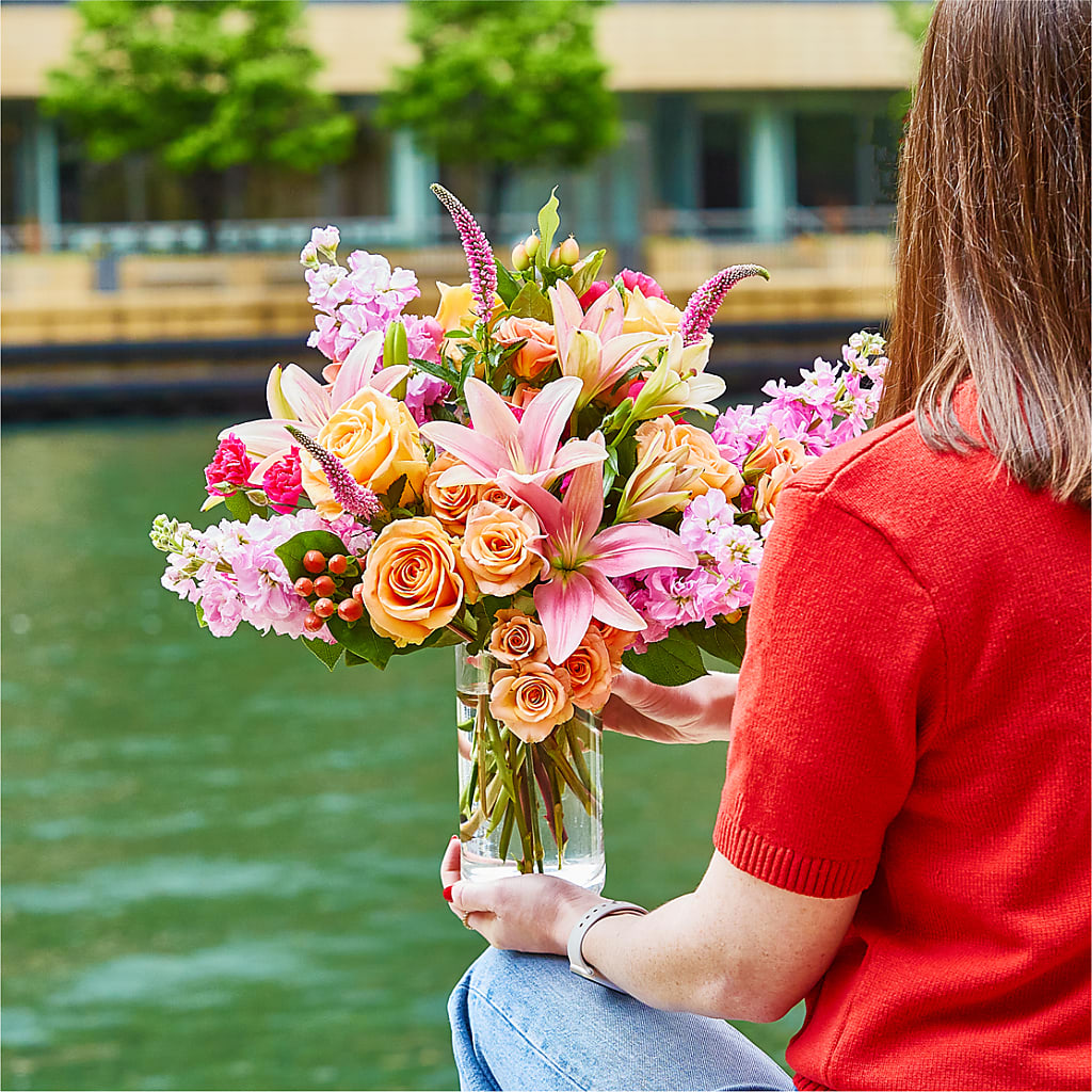 Bisous Bouquet –  Brea Florist, Brea CA